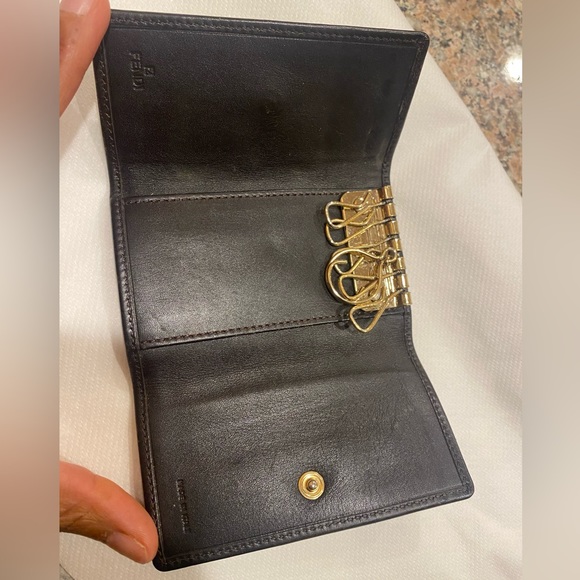 Fendi key holder wallet - Picture 3 of 9